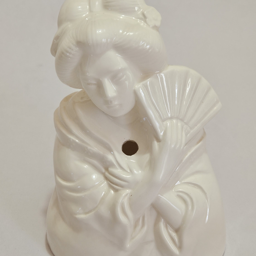 Vintage Arigato Japanese Steakhouse Geisha Figure • Chopstick Holder Vase